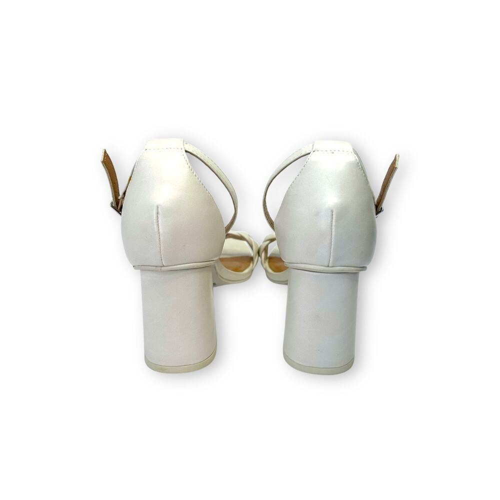 DV Dolce Vita Women's Hilo Sandals Size 11 Ivory Cream Braided Block Heel Sandal - Picture 8 of 10